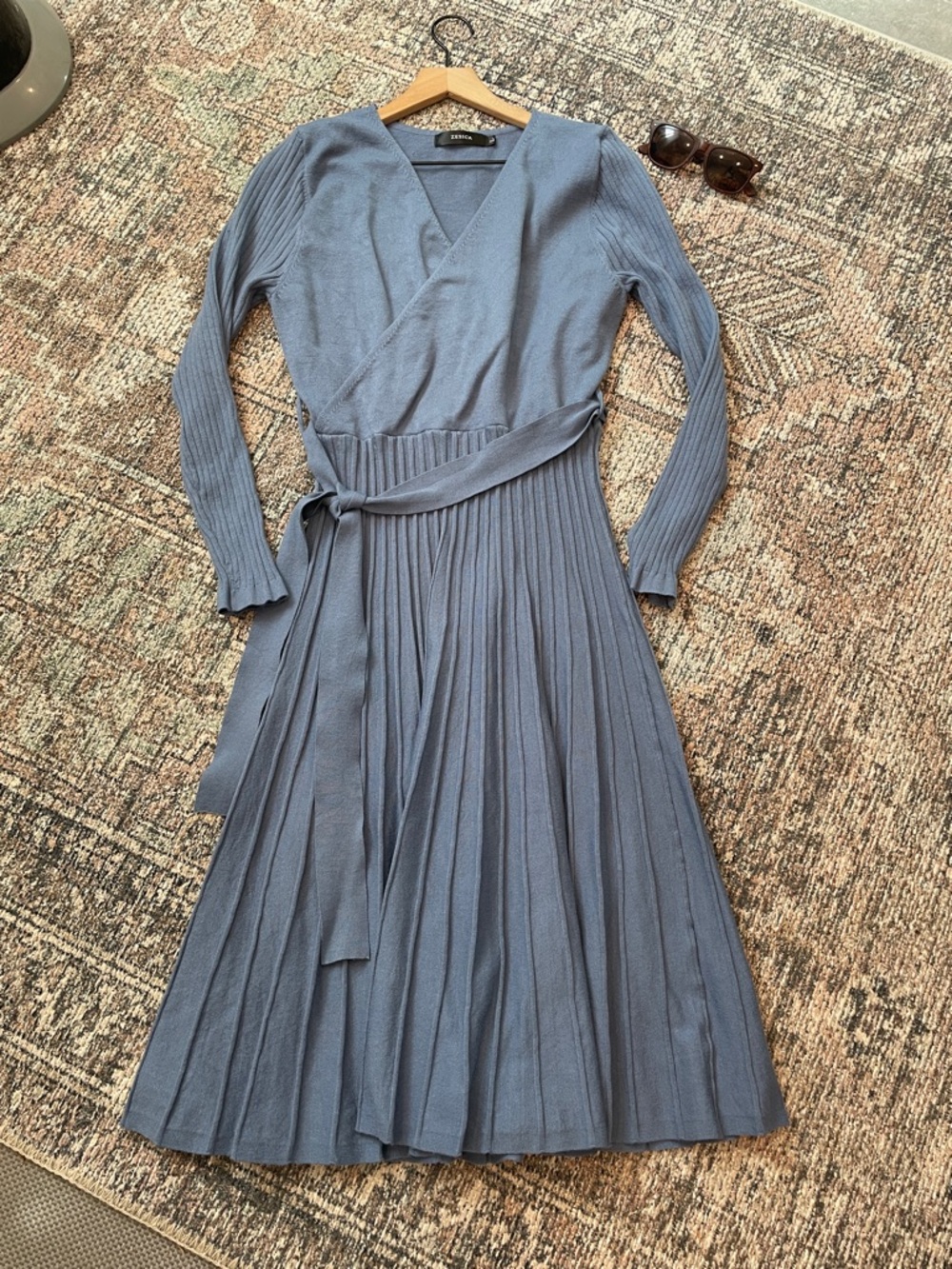 ZESICA Blue Knit Wrap Dress Pleated Skirt Tie Waist Long Sleeve Size L